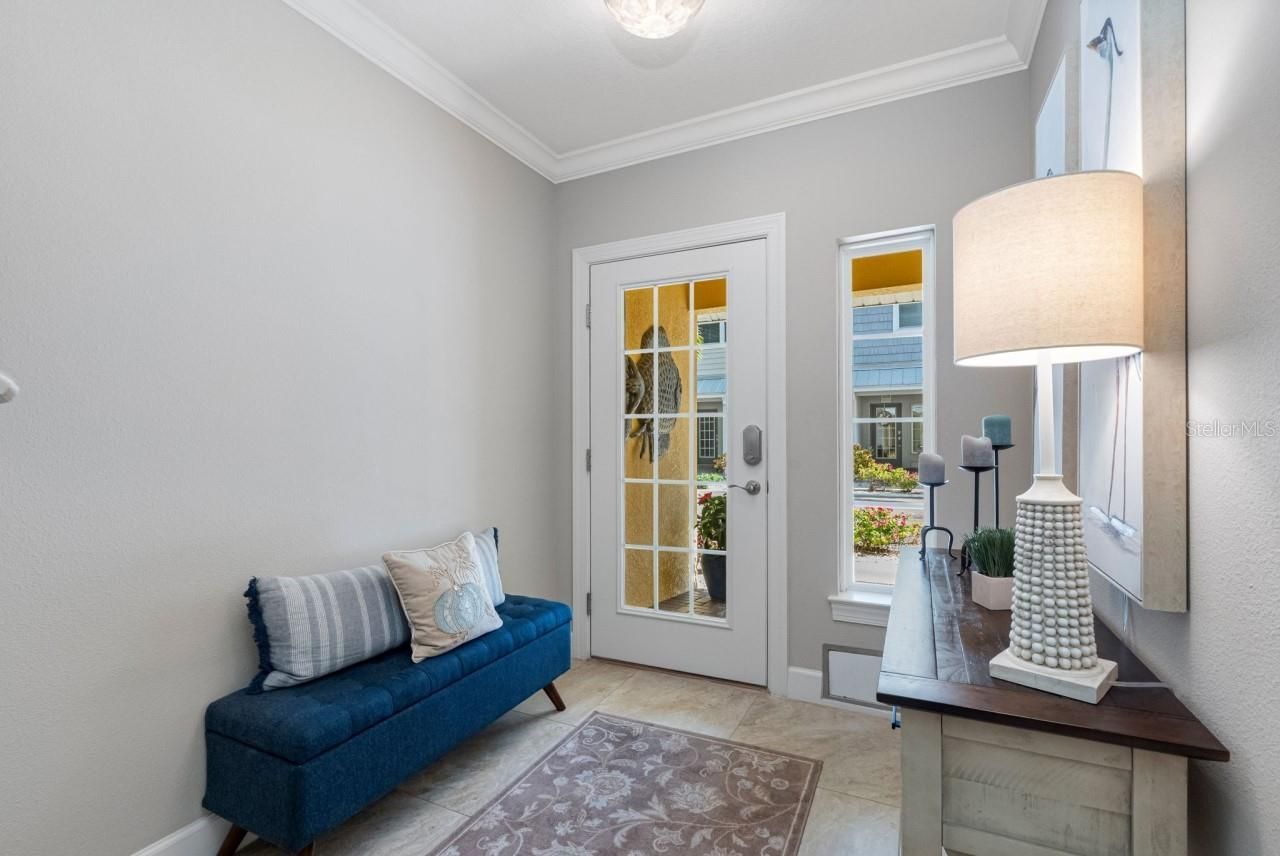 6057 Moorings Drive S, Saint Petersburg, FL 33712 Photo