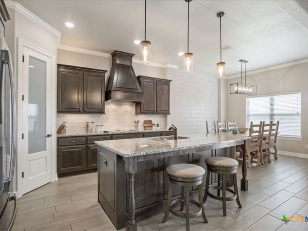 502 Oak Drive, Troy, TX 76579