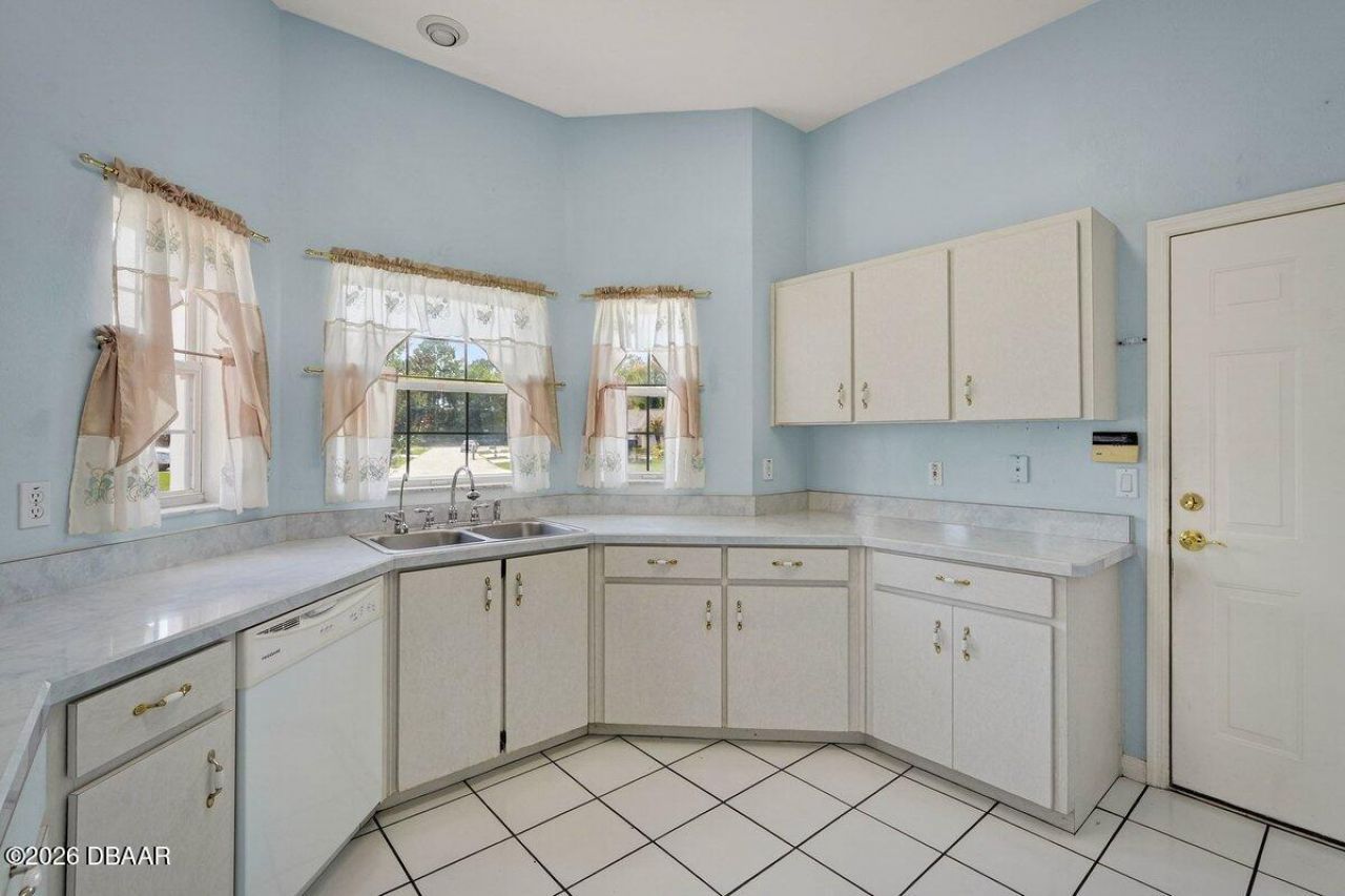 10 Wavra Place, Palm Coast, FL 32164 Photo