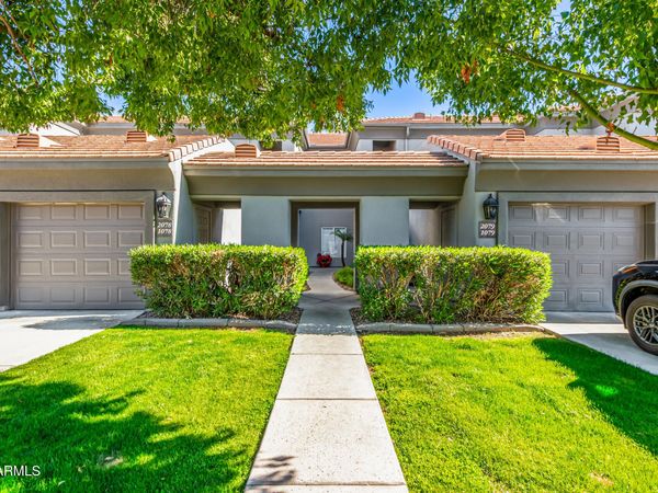 7401 W ARROWHEAD CLUBHOUSE Drive, Unit 2079, Glendale, AZ 85308