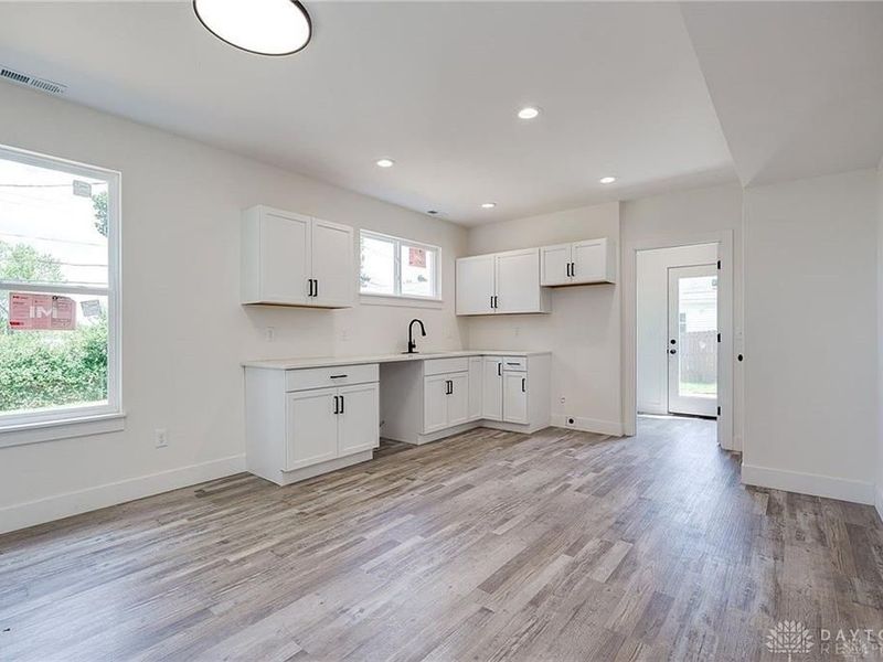 4253 Pleasant View Avenue, Dayton, OH 45420 Photo 9