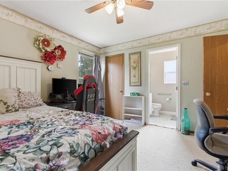 8747 Waynes Way, Blanchester, OH 45107 Photo 17