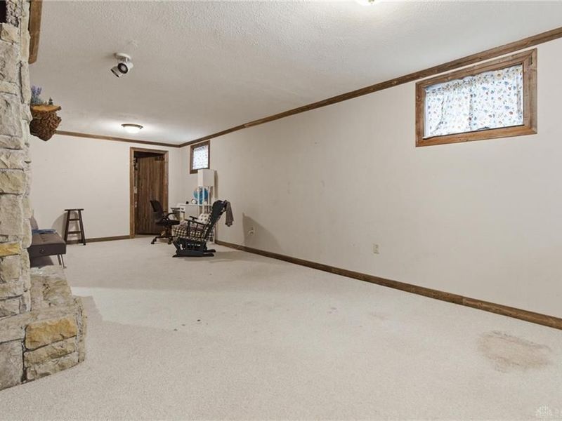 8747 Waynes Way, Blanchester, OH 45107 Photo 21