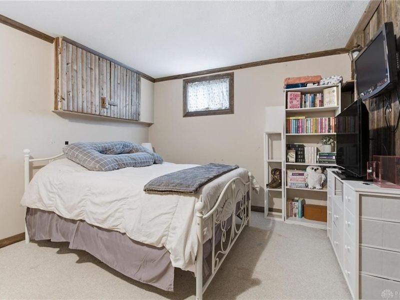 8747 Waynes Way, Blanchester, OH 45107 Photo 23