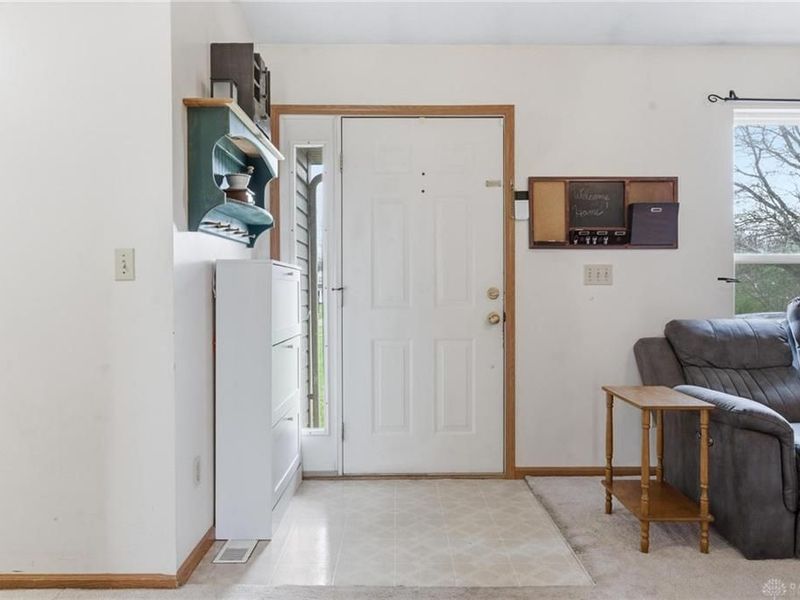 8747 Waynes Way, Blanchester, OH 45107 Photo 3