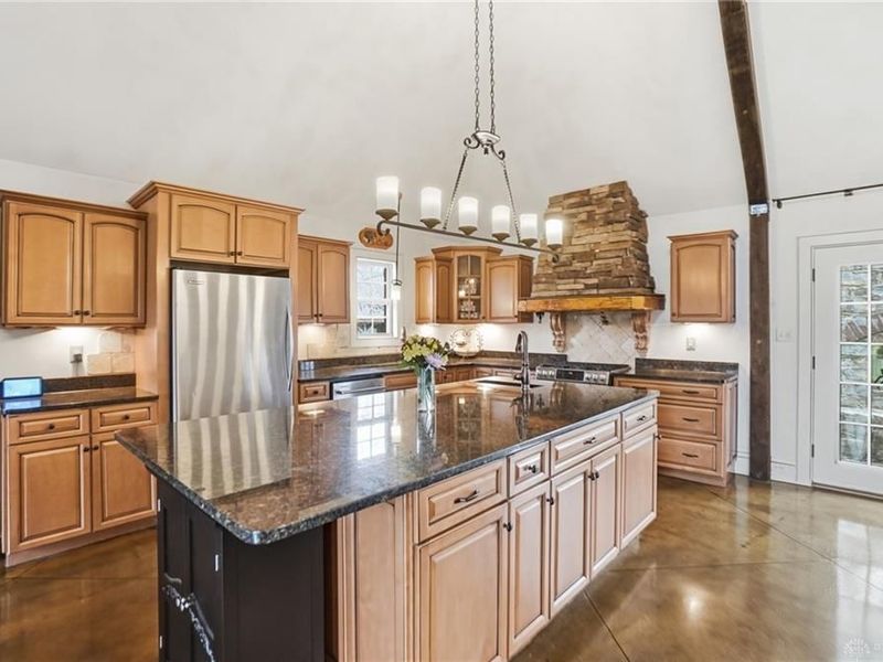 1574 Vicki Lane, Turtlecreek Township, OH 45036 Photo 16