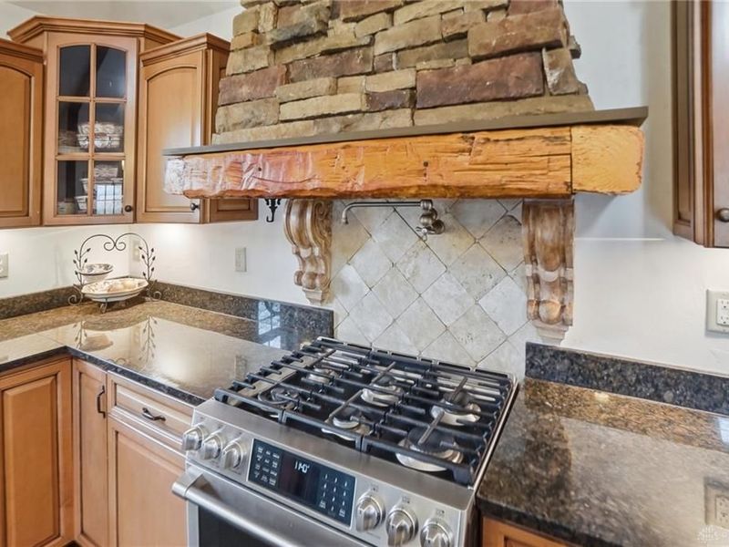 1574 Vicki Lane, Turtlecreek Township, OH 45036 Photo 18