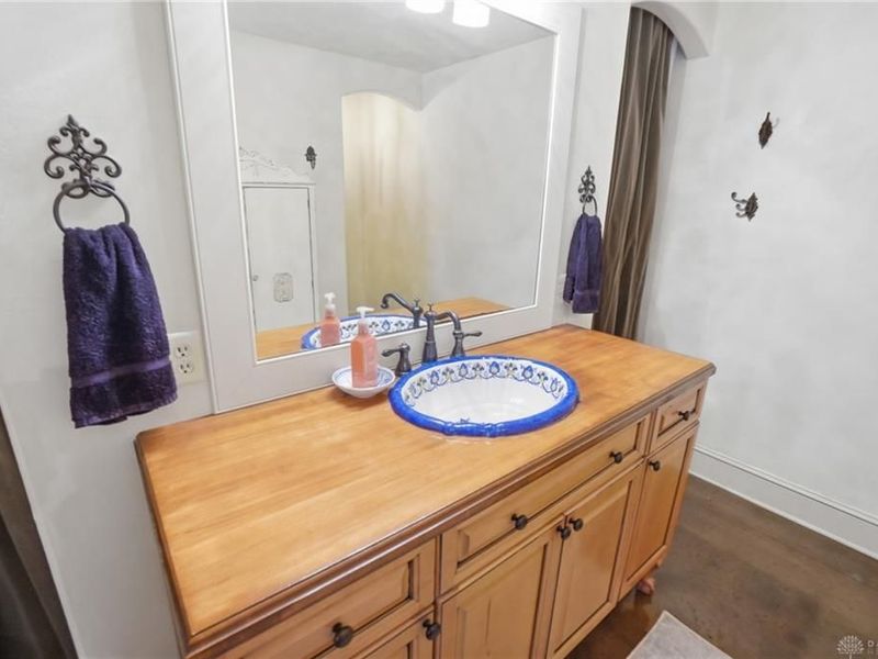 1574 Vicki Lane, Turtlecreek Township, OH 45036 Photo 32