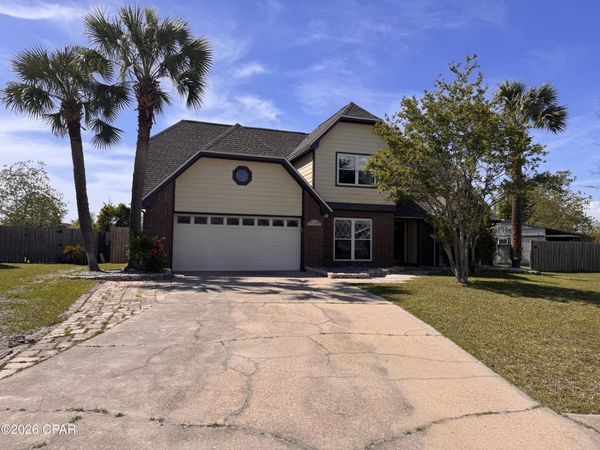 607 Plantation Court, Panama City, FL 32404