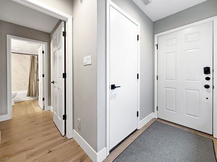 908 Harold Drive, Unit 18, Incline Village, NV 89451 Photo