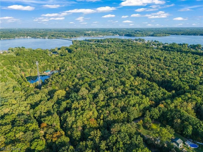 1135 N Mahoning Portage Co Line Road, Lake Milton, OH 44429 Photo 3