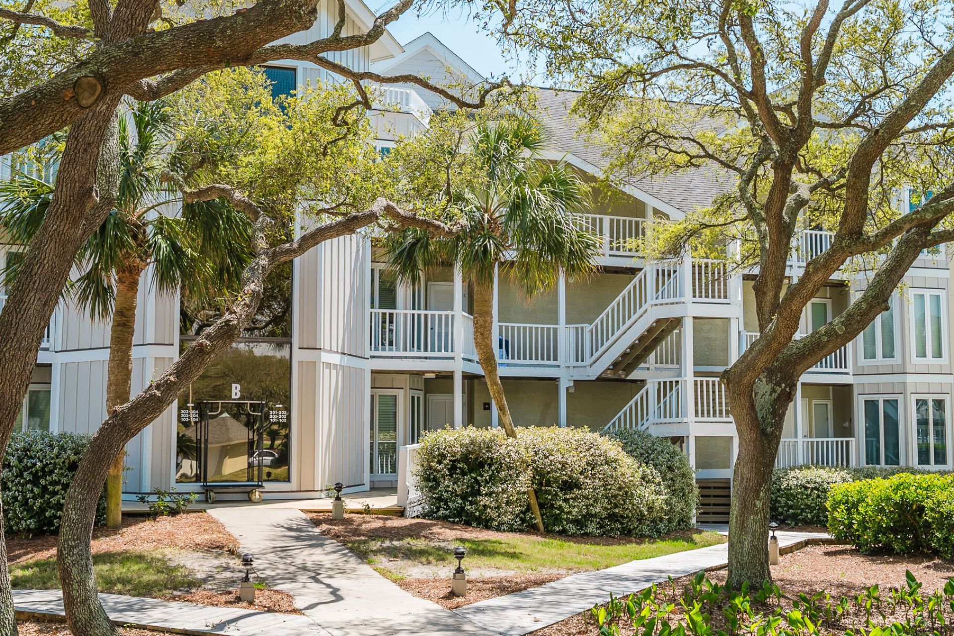 9000 Palmetto Drive Photo 36