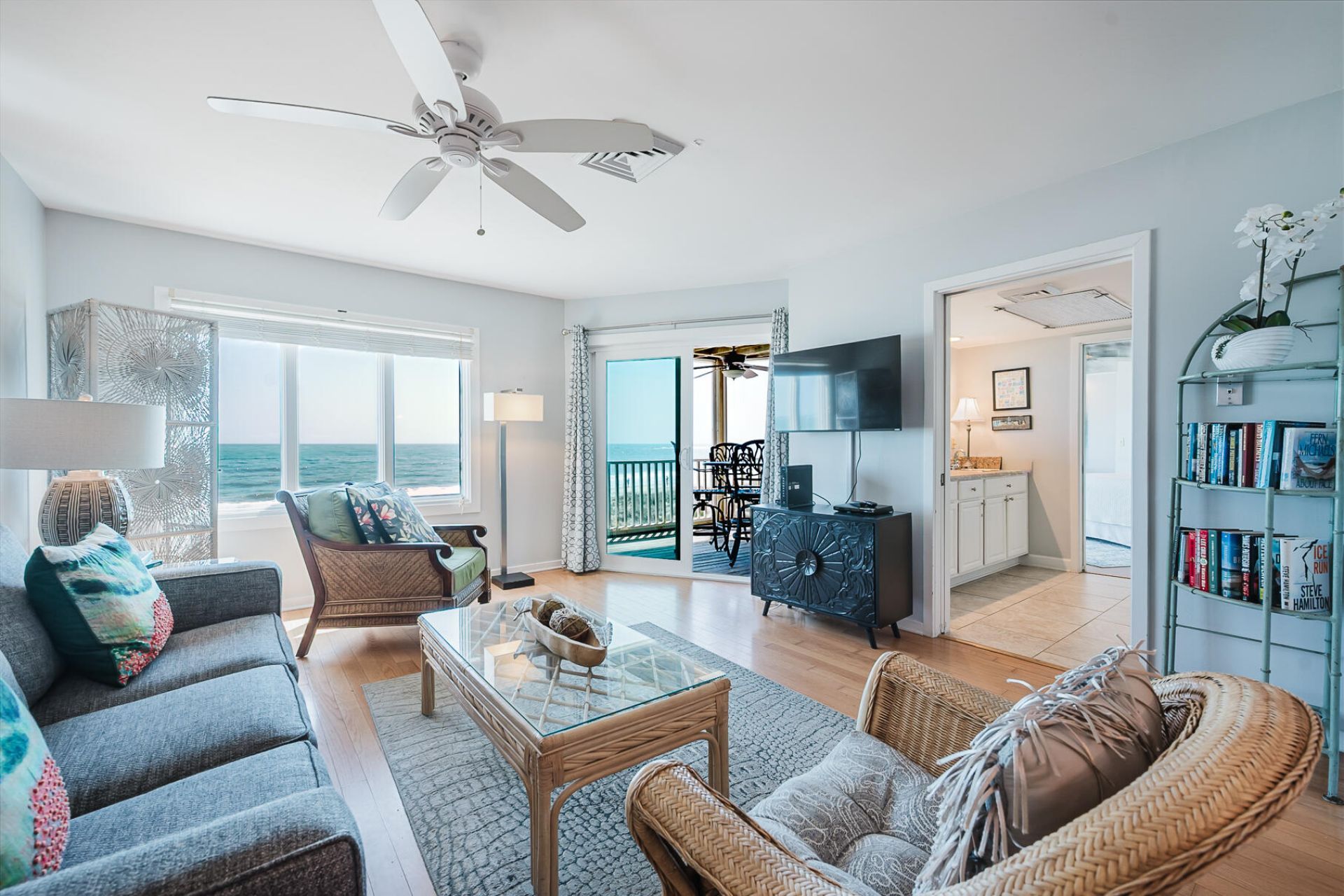 9000 Palmetto Drive Photo 5