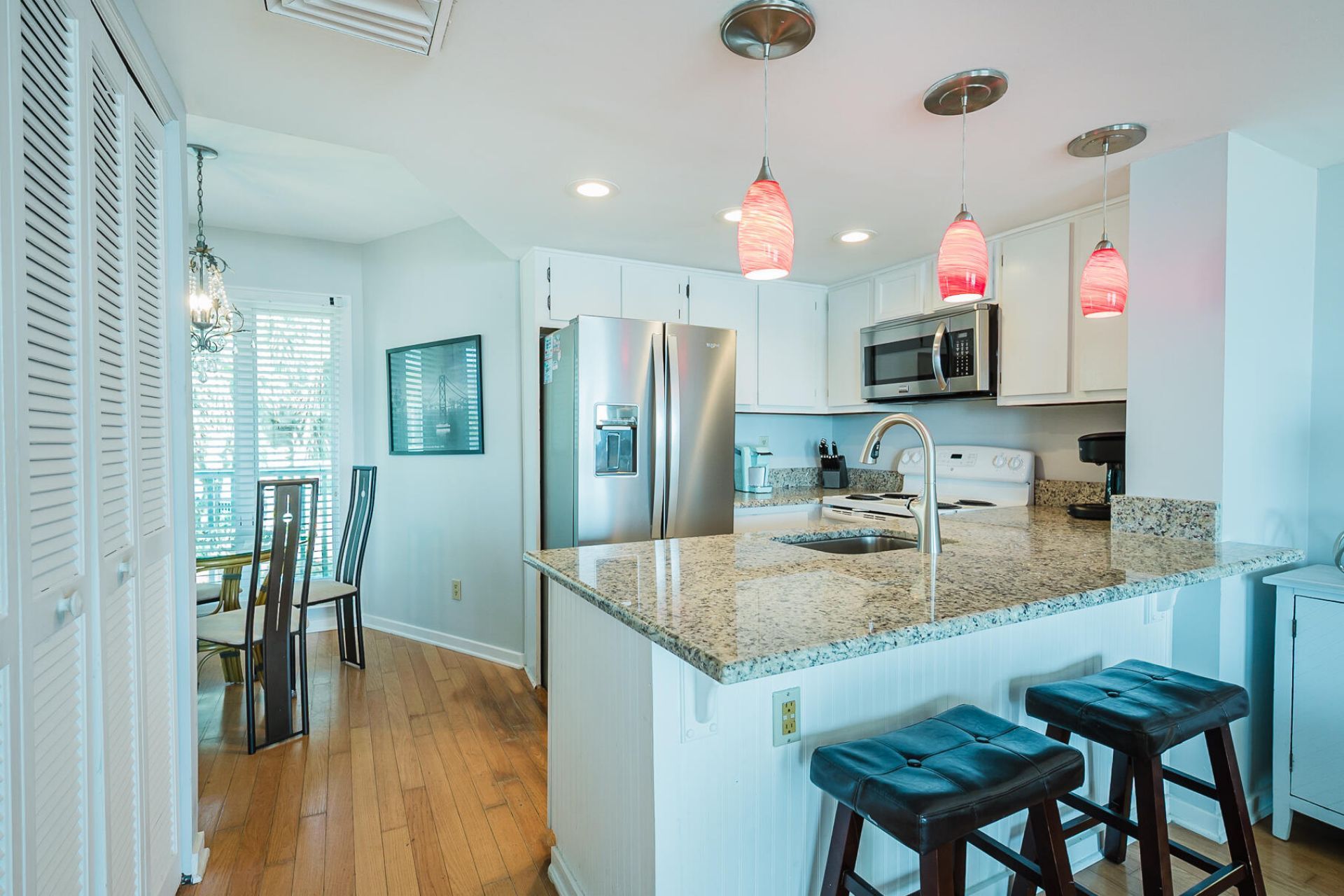 9000 Palmetto Drive Photo 6