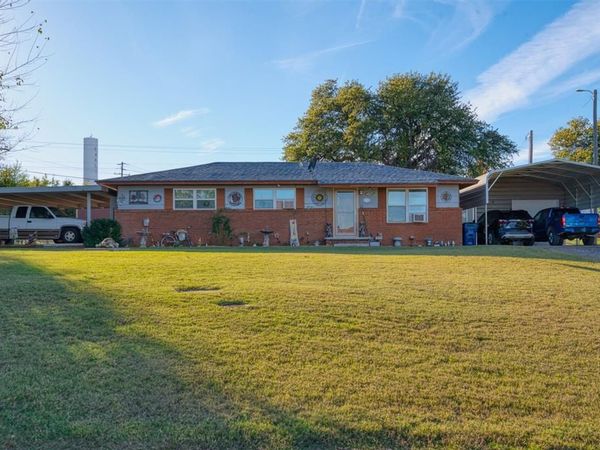 621 Clifford Avenue, Eakly, OK 73033