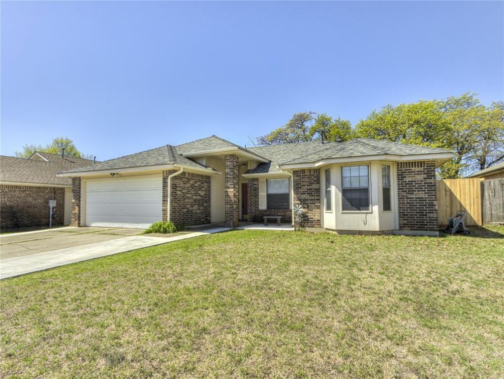 1917 Gerrie Street, Midwest City, OK 73130 Main Photo