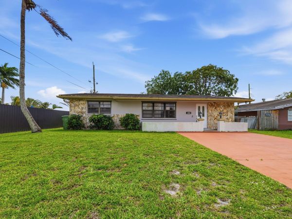 7670 NW 11th Court, Pembroke Pines, FL 33024