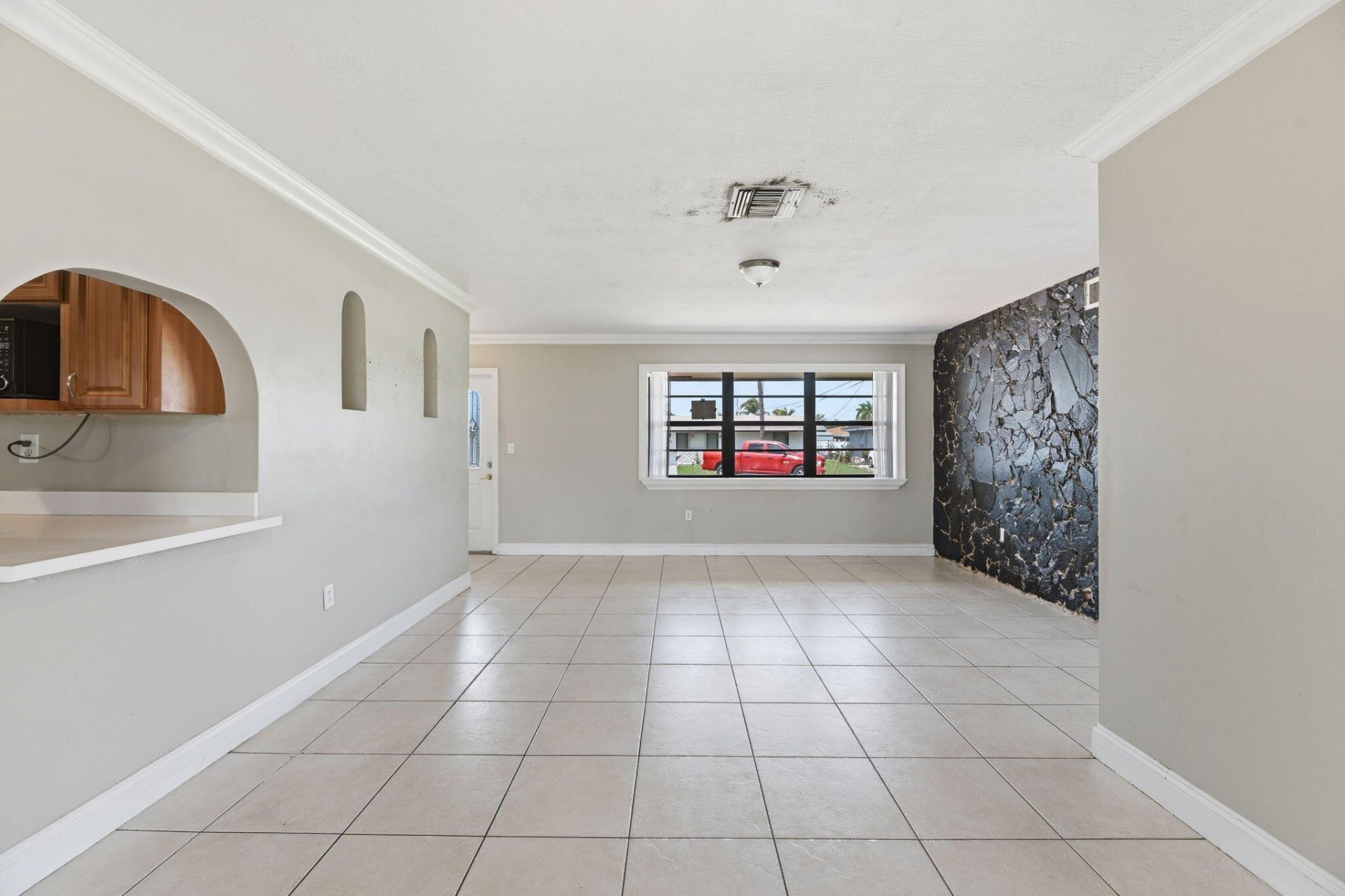 7670 NW 11th Court, Pembroke Pines, FL 33024 Photo