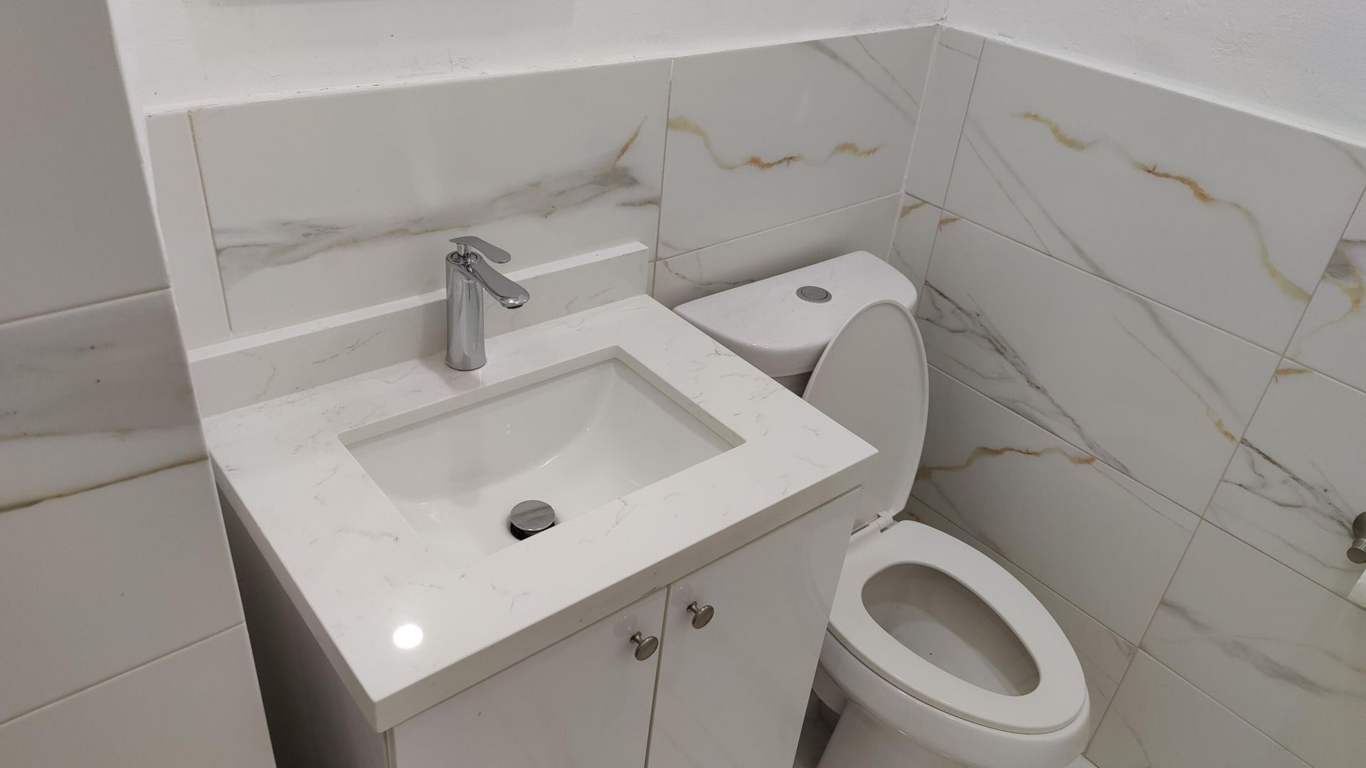 408 SW 24th Avenue, Fort Lauderdale, FL 33312 Photo