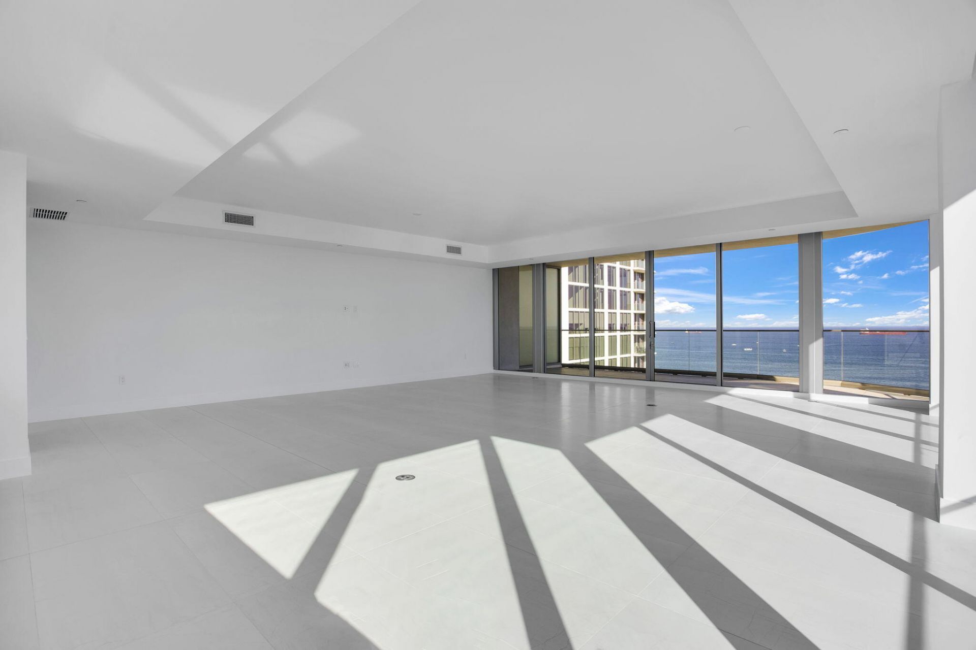 153 N Seabreeze Blvd, Unit 1602, Fort Lauderdale, FL 33304 Photo