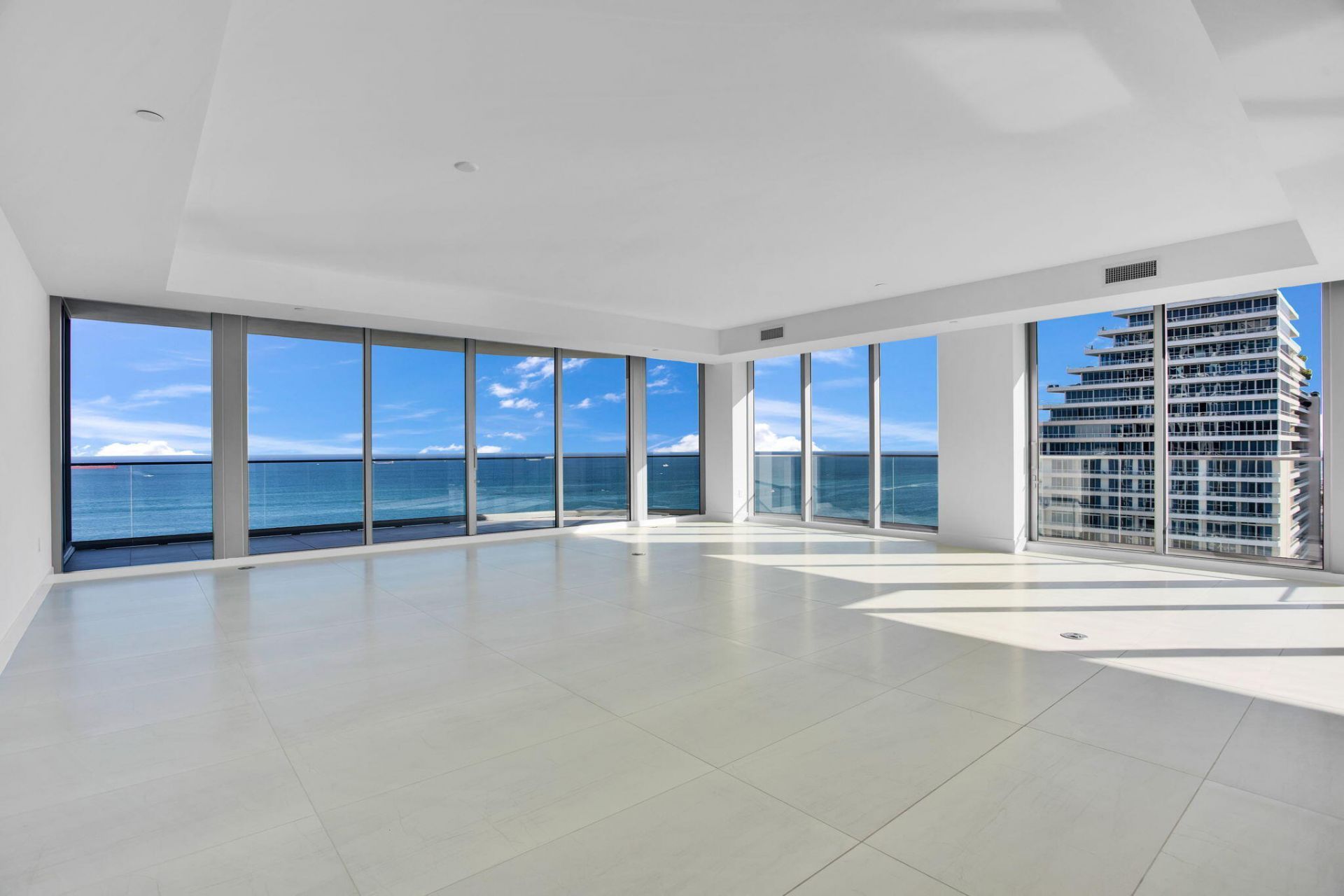 153 N Seabreeze Blvd, Unit 1602, Fort Lauderdale, FL 33304 Photo