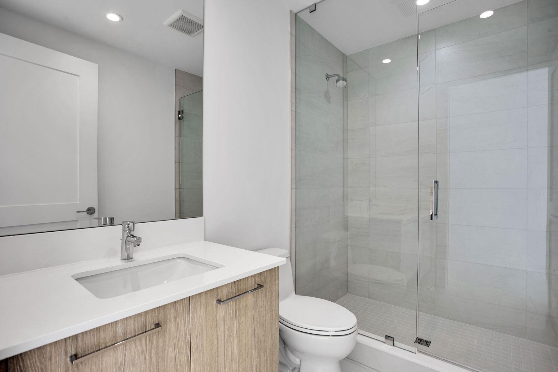 153 N Seabreeze Blvd, Unit 1602, Fort Lauderdale, FL 33304 Photo