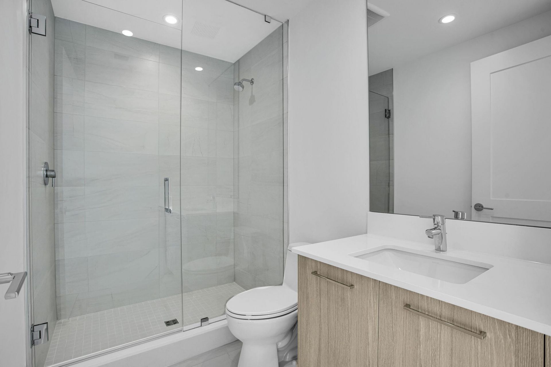 153 N Seabreeze Blvd, Unit 1602, Fort Lauderdale, FL 33304 Photo