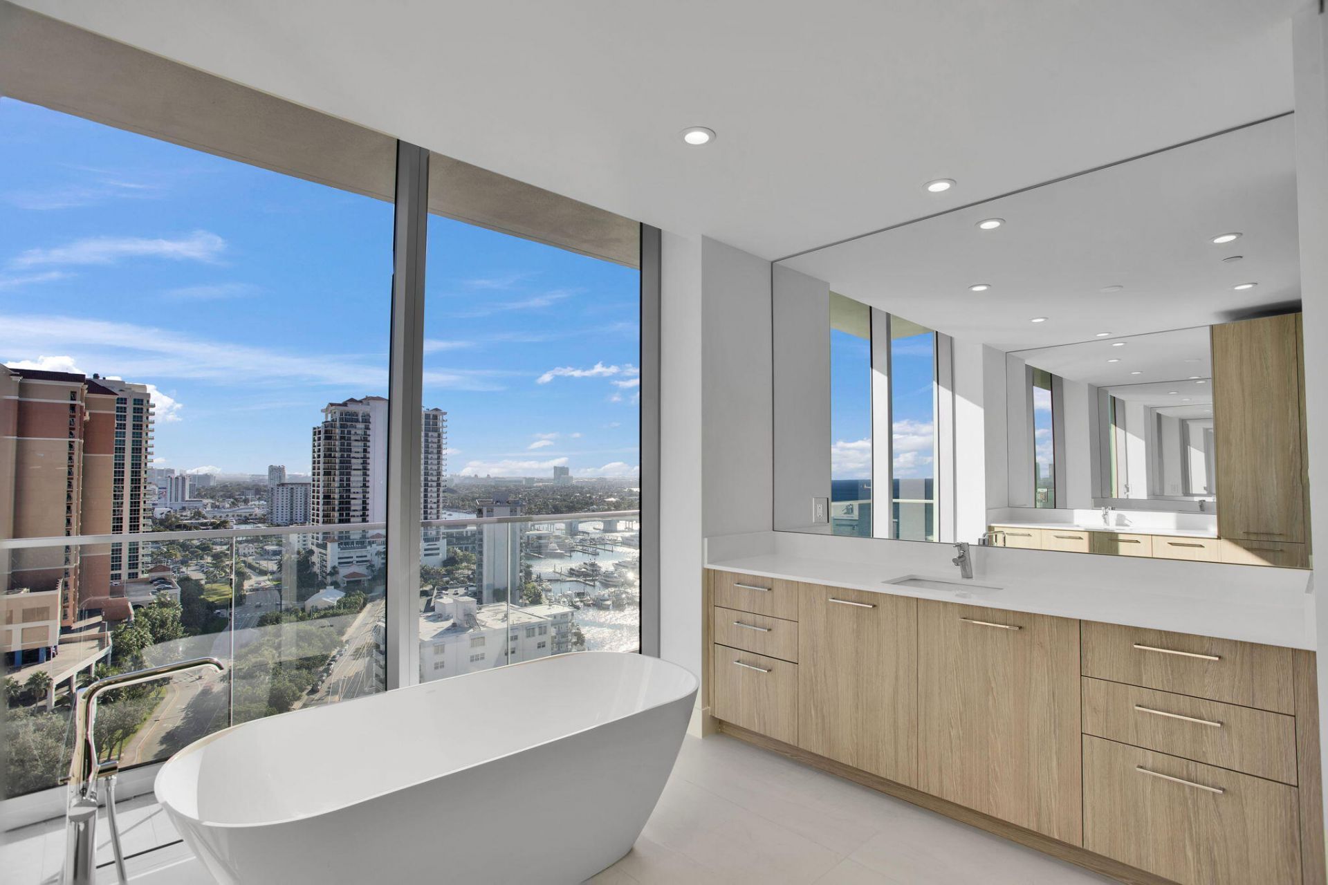 153 N Seabreeze Blvd, Unit 1602, Fort Lauderdale, FL 33304 Photo