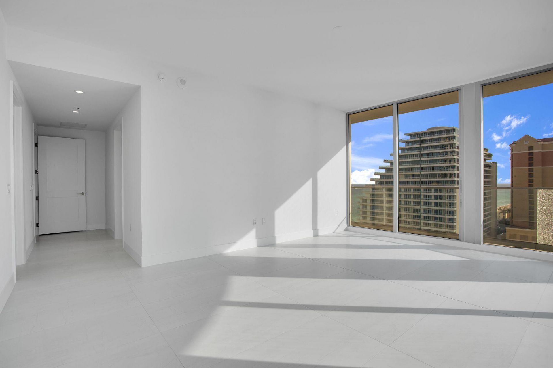 153 N Seabreeze Blvd, Unit 1602, Fort Lauderdale, FL 33304 Photo