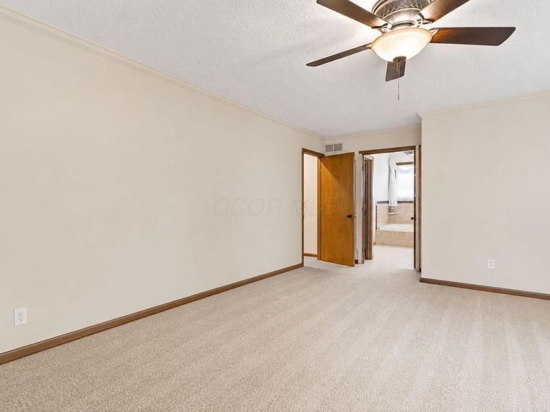 7482 Lindbrook Court, Reynoldsburg, OH 43068 Photo 21