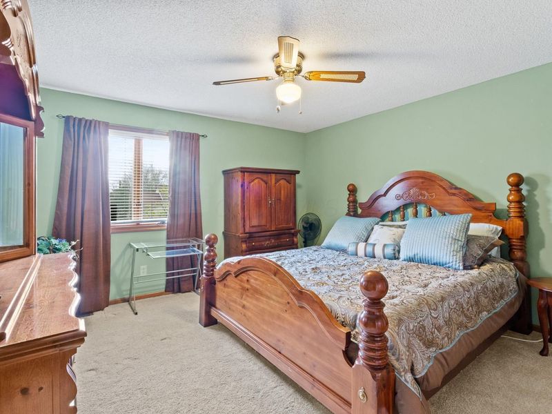 7482 Lindbrook Court, Reynoldsburg, OH 43068 Photo 24