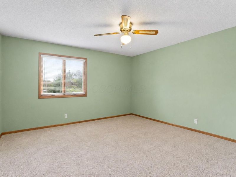 7482 Lindbrook Court, Reynoldsburg, OH 43068 Photo 25