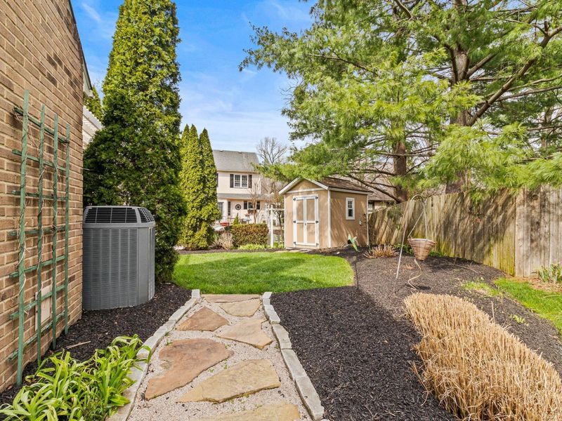 7482 Lindbrook Court, Reynoldsburg, OH 43068 Photo 39