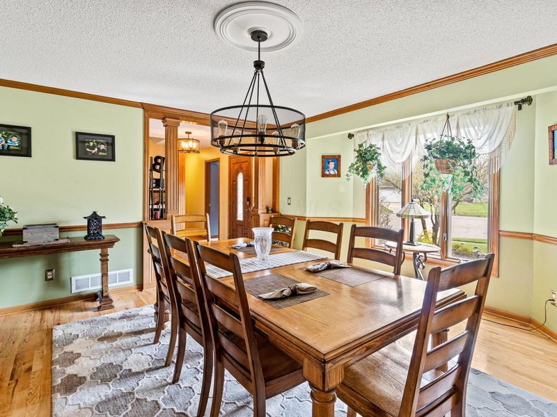 7482 Lindbrook Court, Reynoldsburg, OH 43068 Photo 5