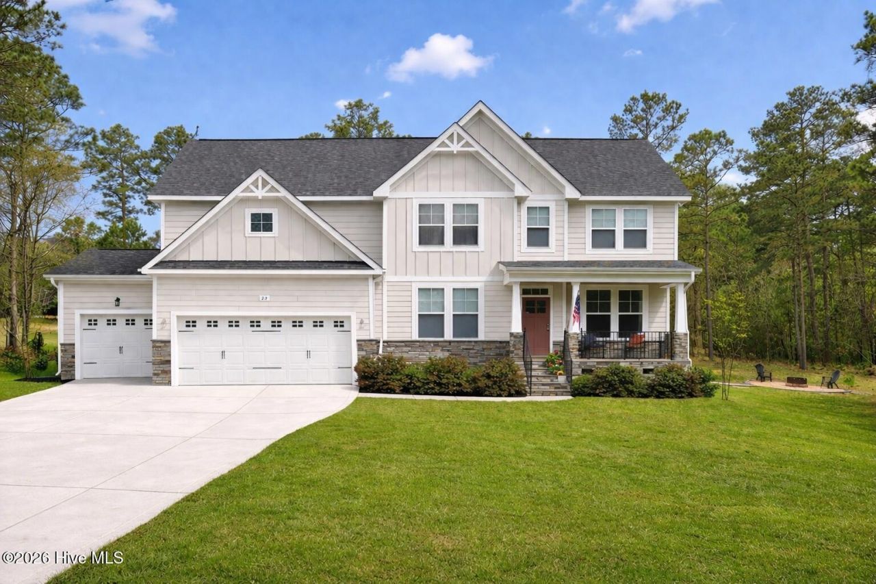22 Banning Drive, Whispering Pines, NC 28327 Main Photo