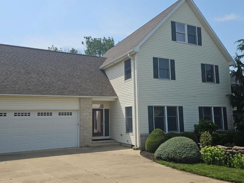 401 N Rockport Drive, Lakeside, OH 43440 Photo 1