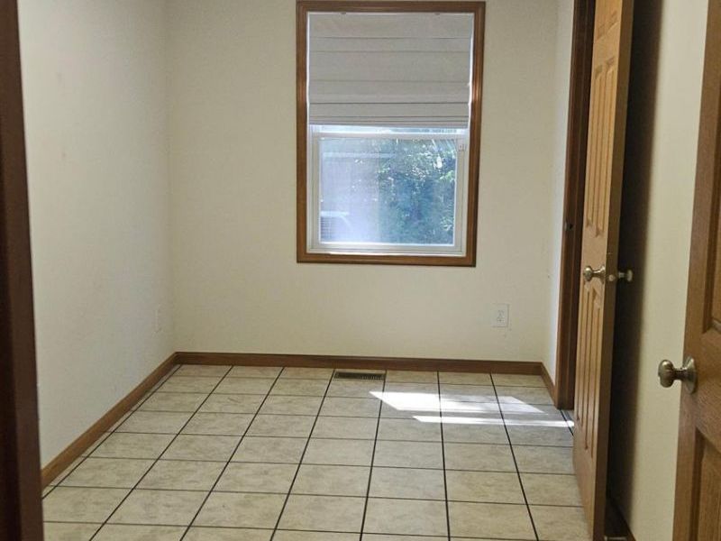 401 N Rockport Drive, Lakeside, OH 43440 Photo 11