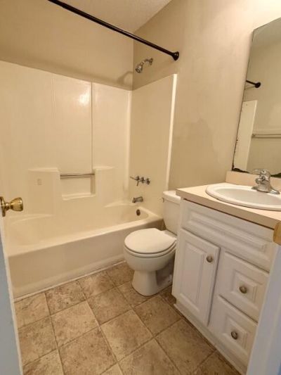 4087 Cedars Parkway Photo 8