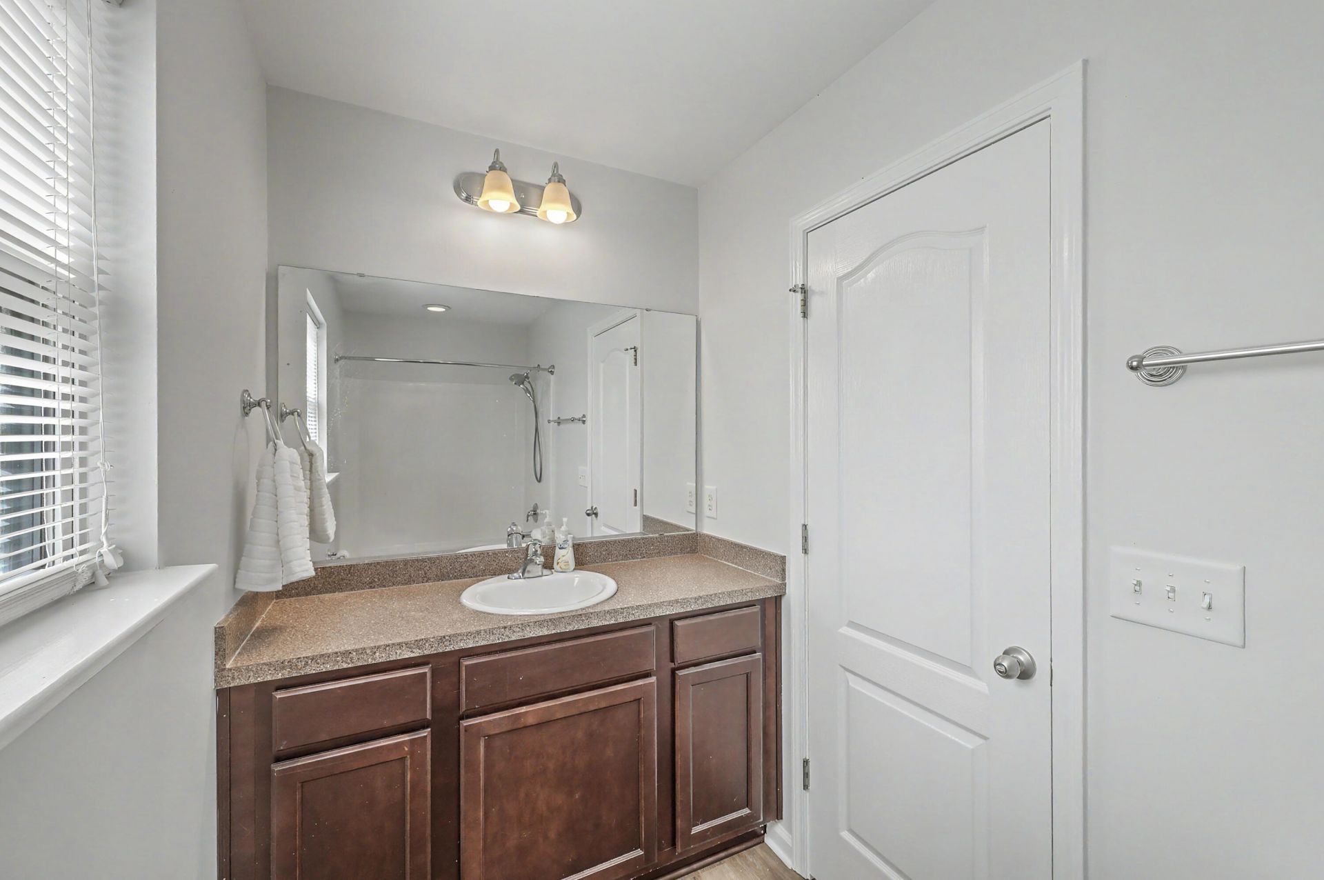 427 Savannah River Drive Photo 13