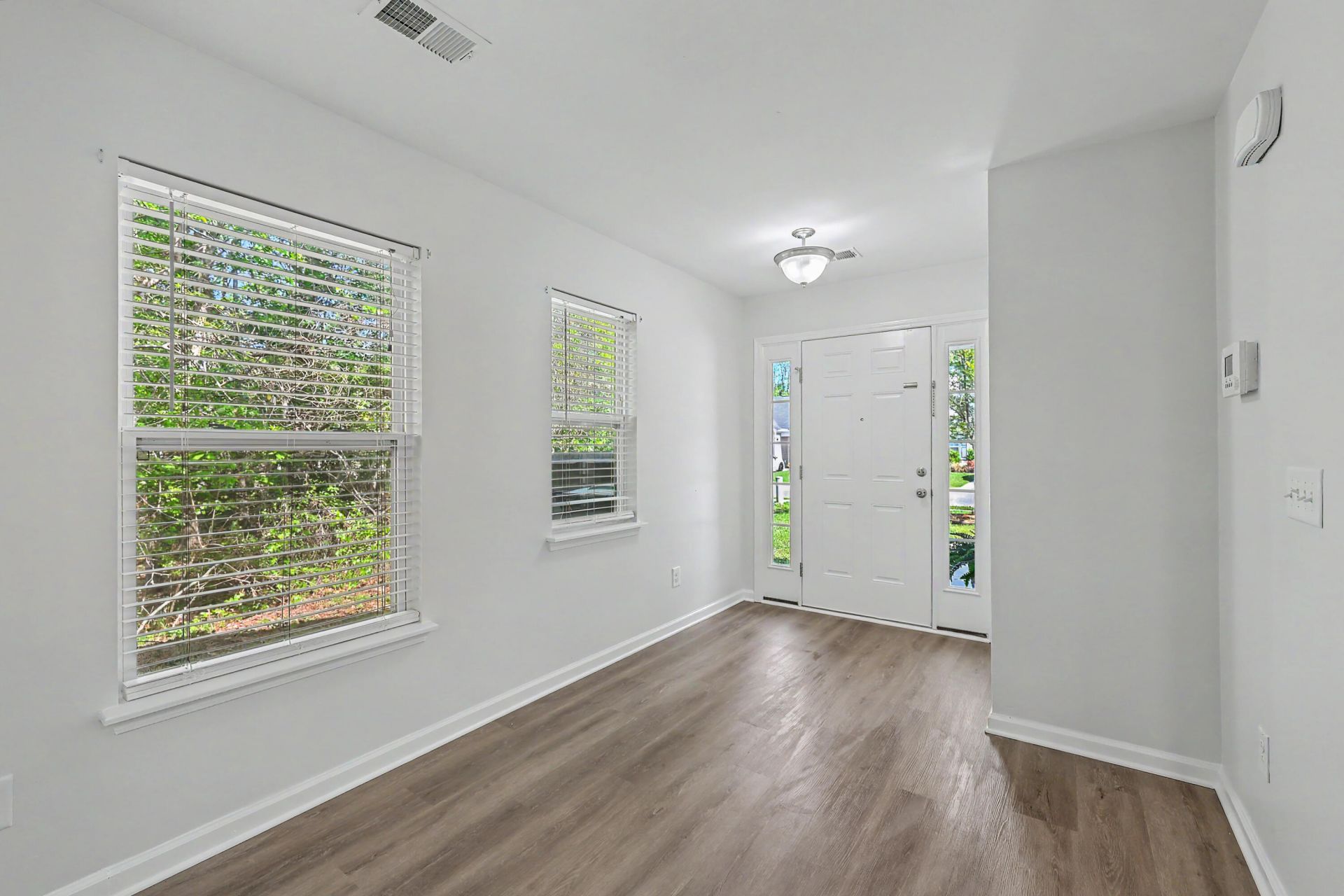 427 Savannah River Drive Photo 4