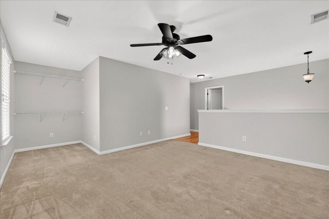 702 Tierra Loop Photo 29