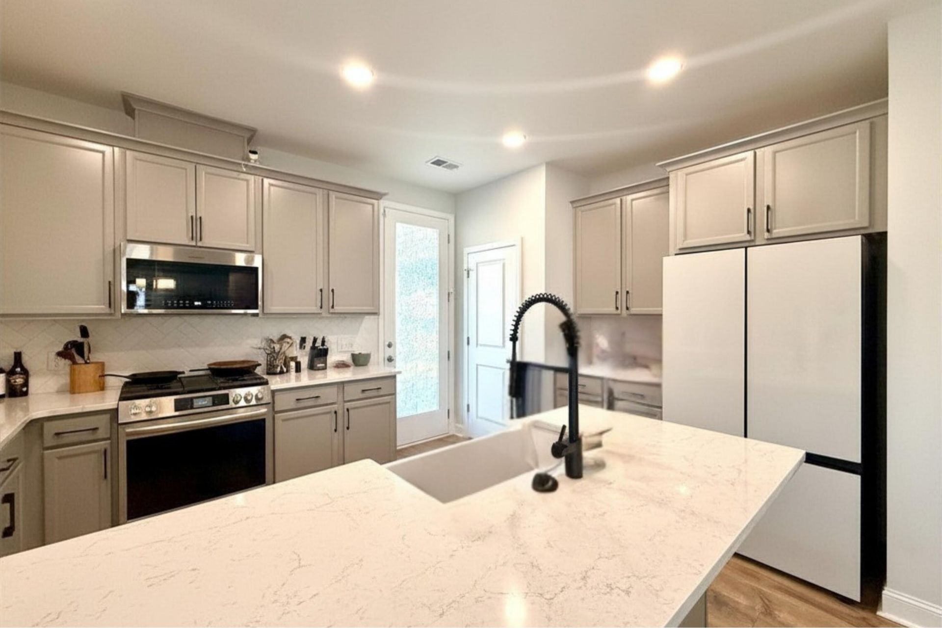 8715 Revival Road Photo 5