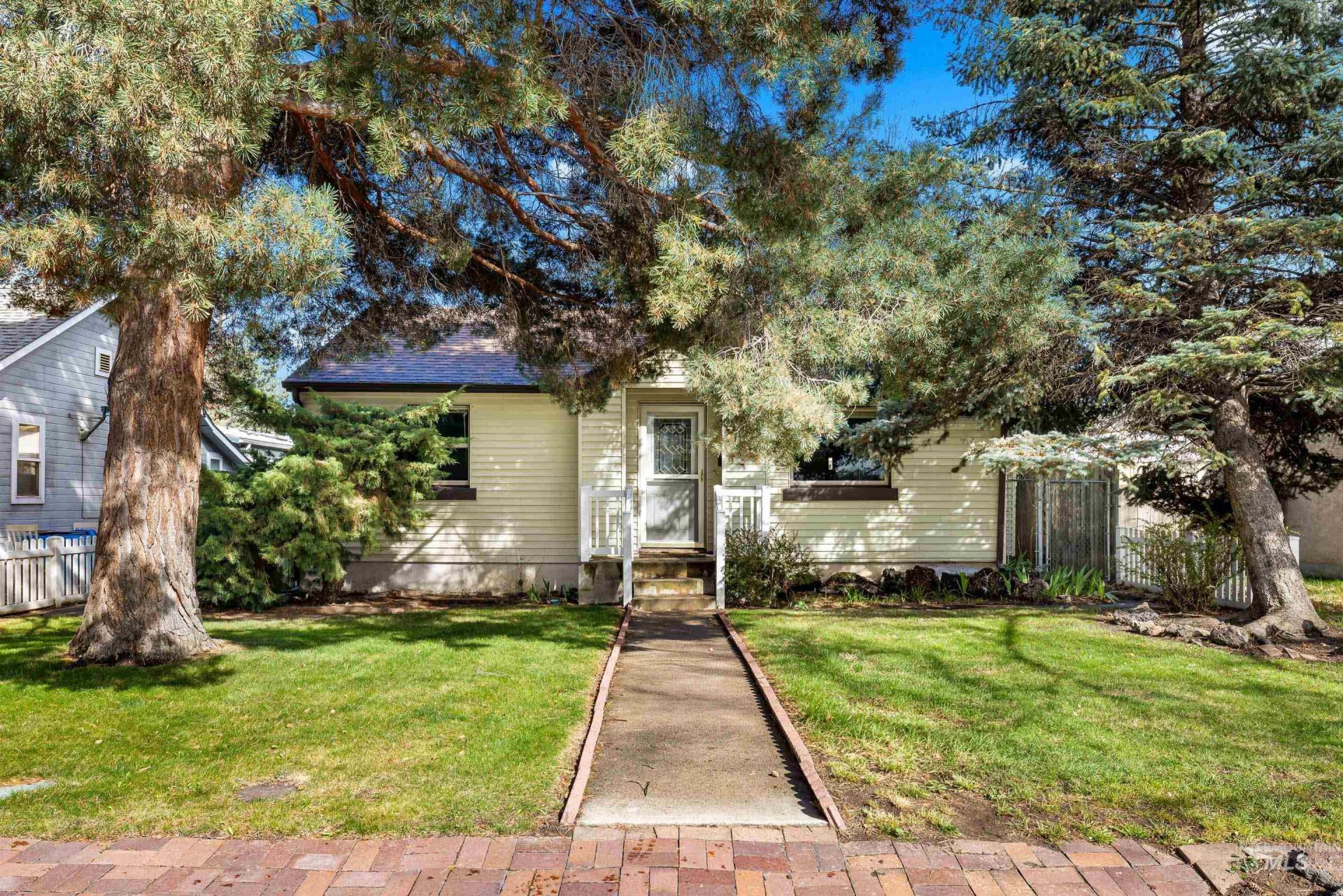 1106 S Longmont Ave, Boise, ID 83706 Main Photo