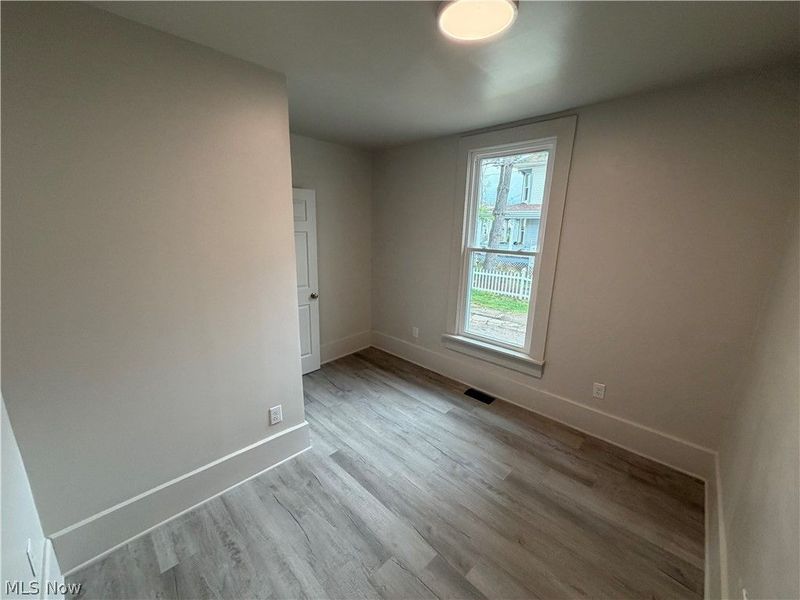 160 Brighton Boulevard, Zanesville, OH 43701 Photo 12