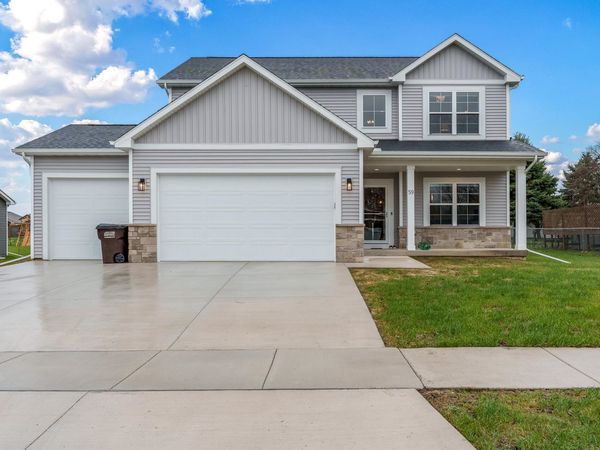 59 E Evergreen Lane, Milton, WI 53563