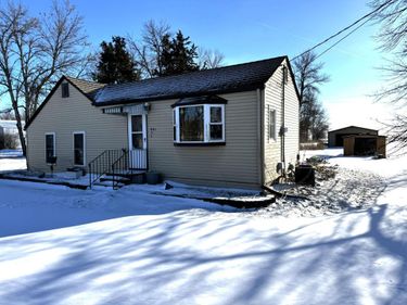 801 Troendle Street SE, Mapleton, MN 56065