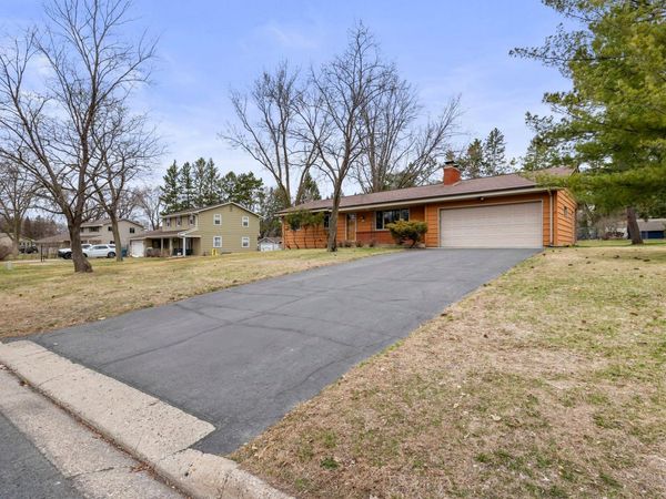 1330 E 99th Street, Bloomington, MN 55425