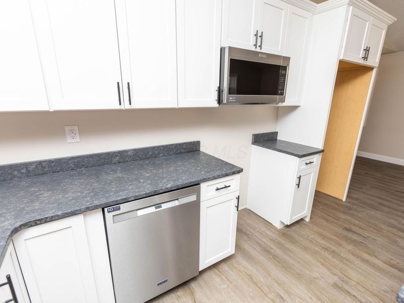 828 Terrace View Drive , Howard, OH 43028 Photo 10