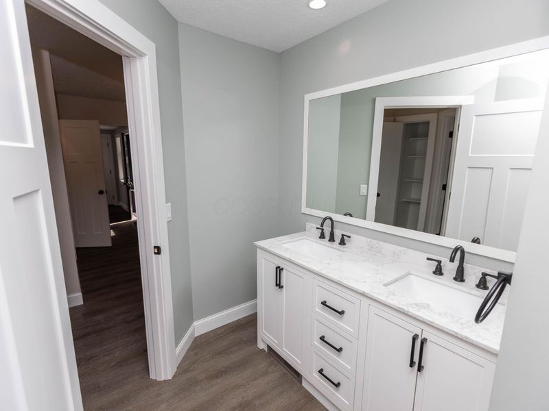 828 Terrace View Drive , Howard, OH 43028 Photo 24