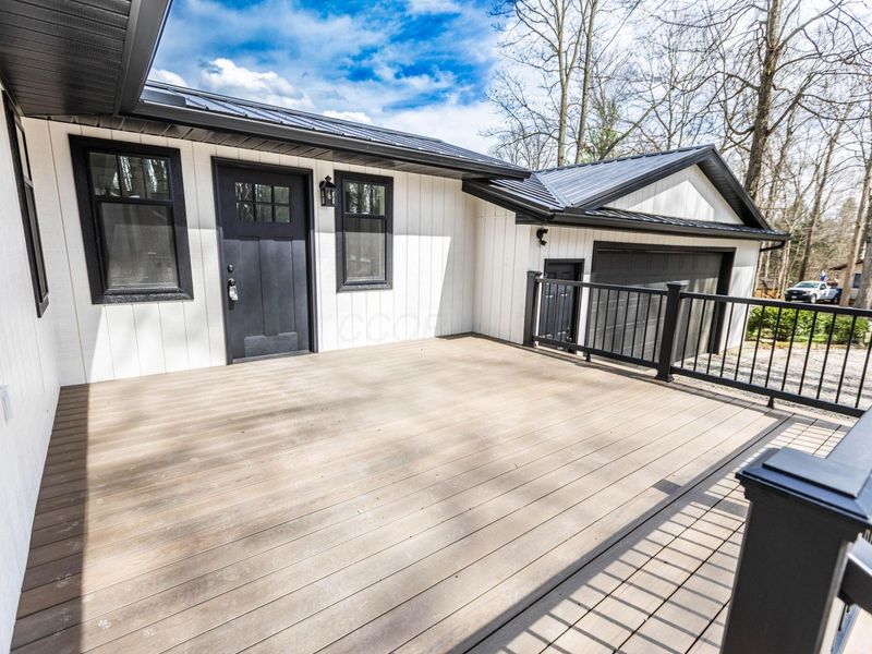 828 Terrace View Drive , Howard, OH 43028 Photo 4